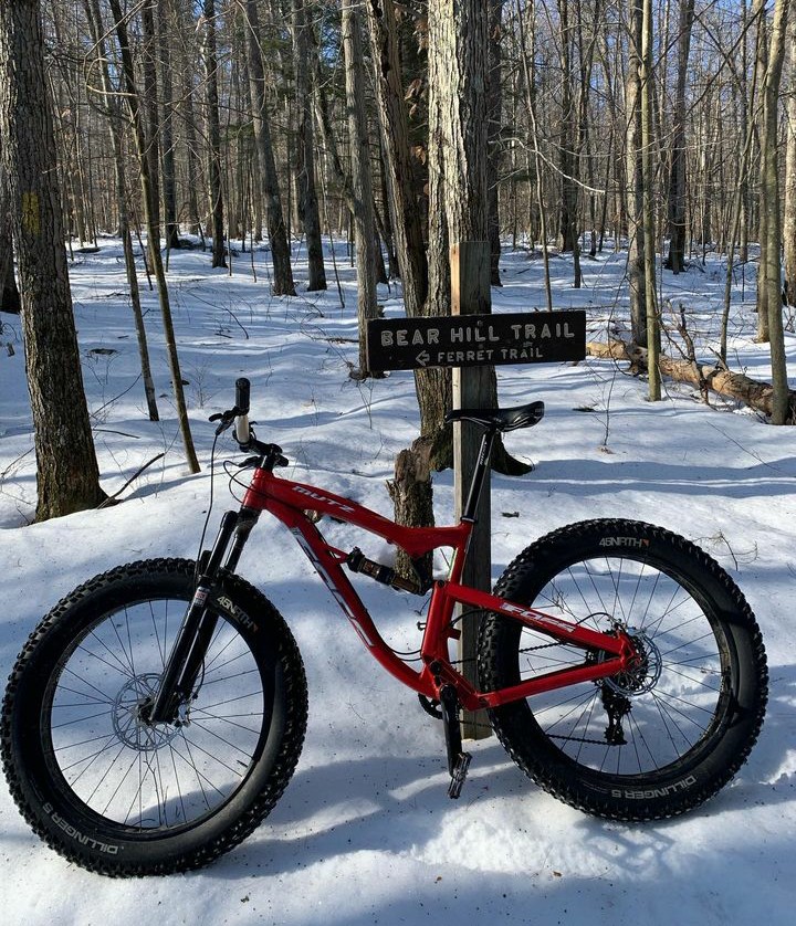 Foes Mutz trail Red