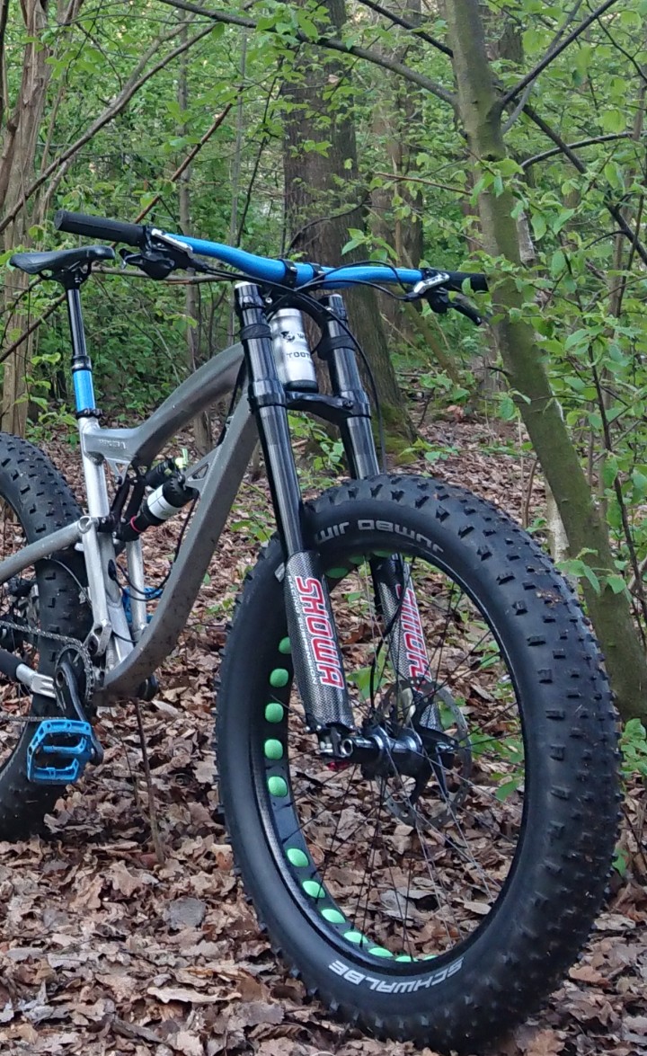 Foes Mutz SHOWA suspension 